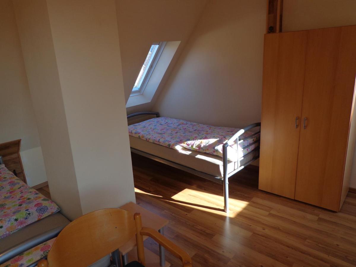 Apartments Naehe Messe - Room Agency ハノーファー エクステリア 写真